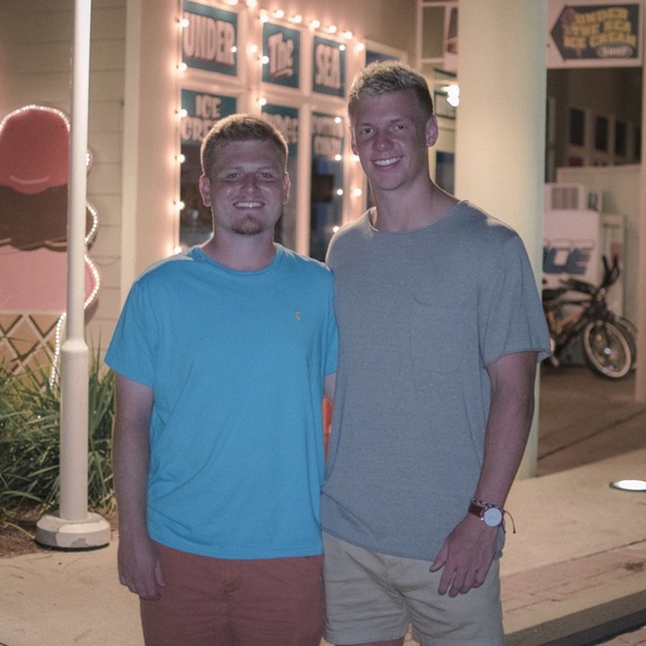 Meet your Posher, Andrew - Picture 1 of 1